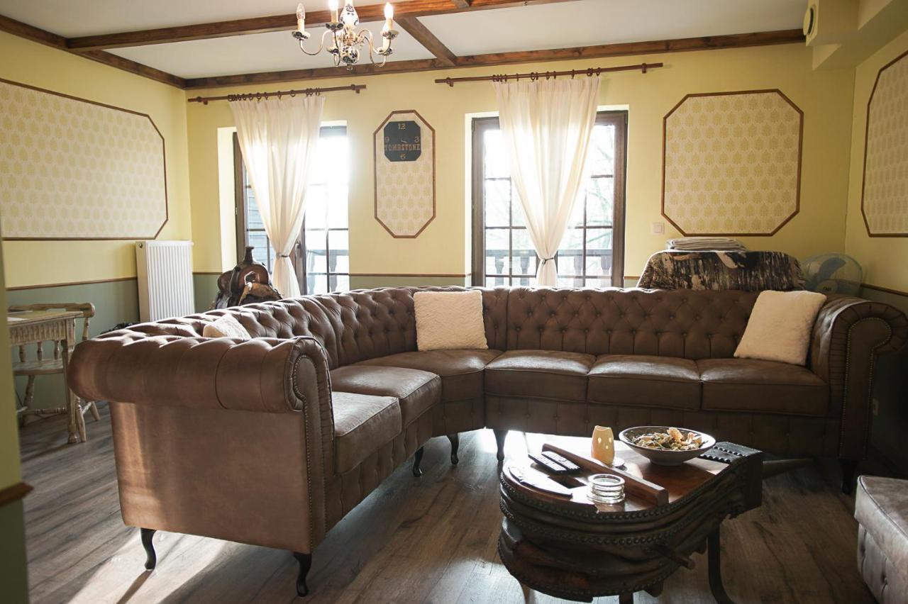 Guest House Western-City ショードフォンテーヌ エクステリア 写真